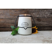 MILKHOUSE CANDLE Lumanare parfumata Apple Stroodel BORCAL DE UT (624 g)