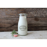 MILKHOUSE CANDLE Lumanare parfumata cu ace de pin de menta MILKBOTTLE (227 g)