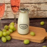 LUMANARE MILKHOUSE Sărbătorește! lumanare parfumata MILKBOTTLE (227 g)