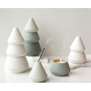 Lumanare parfumata de chiparos si brad Paddywax "Christmas Tree" Mica (5,5 oz / 155 g)