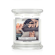 Lumanare Kringle Candle Knitted Cashmere lumanare parfumata medie 2 fitil (411 g)