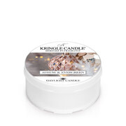 Kringle Candle Lumanare parfumata Aurum & Evergreen (42 g)