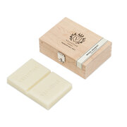 Vellutier Bridal Bouquet ceara parfumata in cutie de lemn 50g