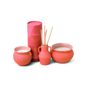 Paddywax SANTORINI Terracotta - Lumanare cu parfum de argila bruta si pere 8.5oz / 240g