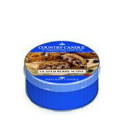 Lumanare parfumata Country Candle Glazed Berry Scones (42g)