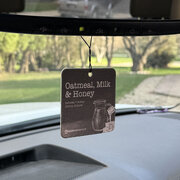 Lumânare Milkhouse Făină de ovăz, lapte și miere de mașină